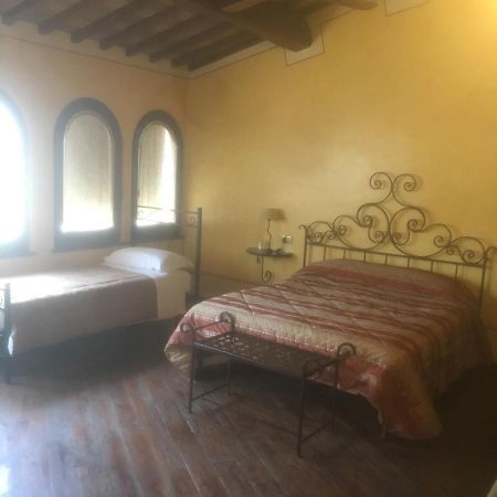 Camere Della Vecchia Posta Trevi Exterior foto
