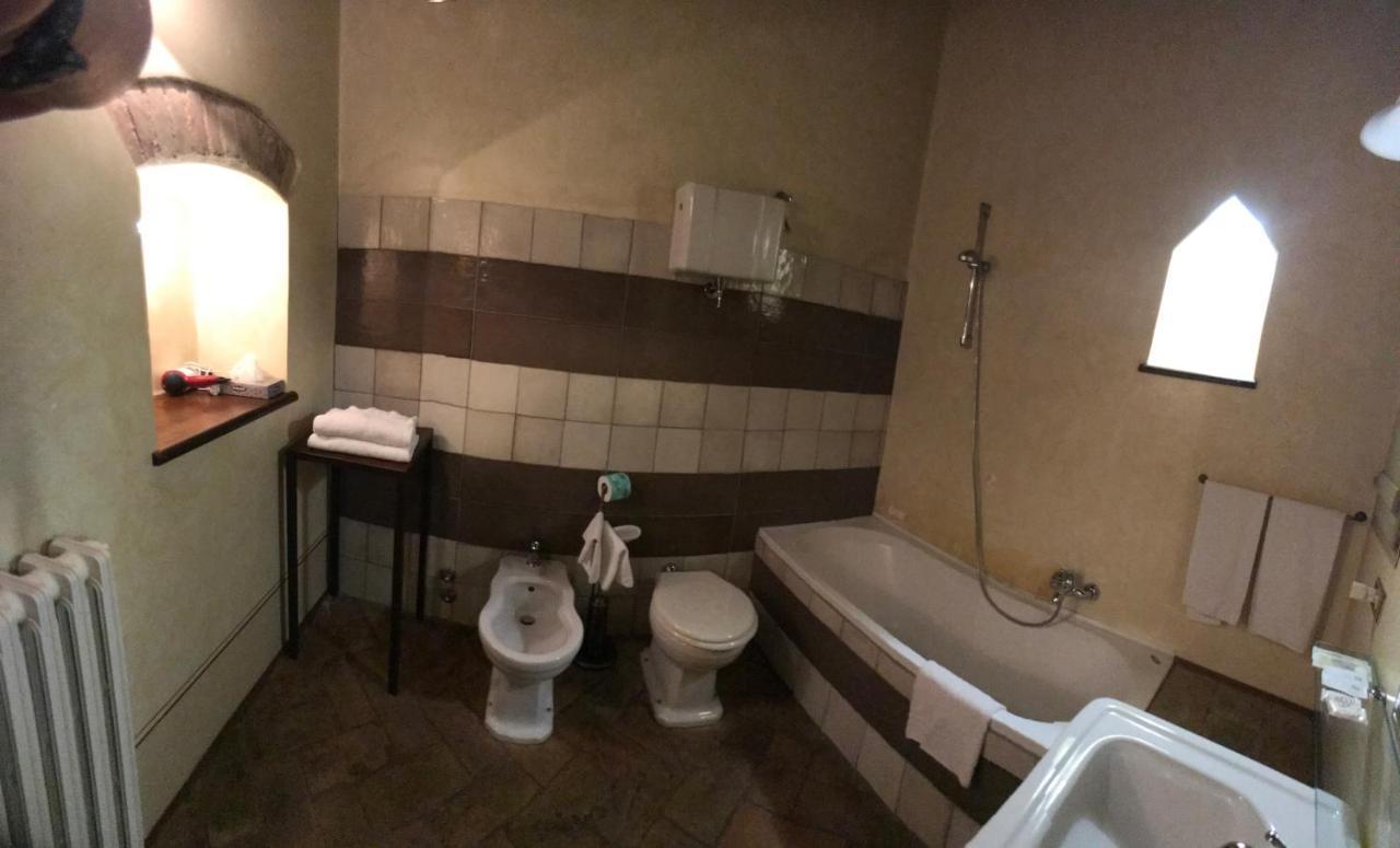 Camere Della Vecchia Posta Trevi Exterior foto